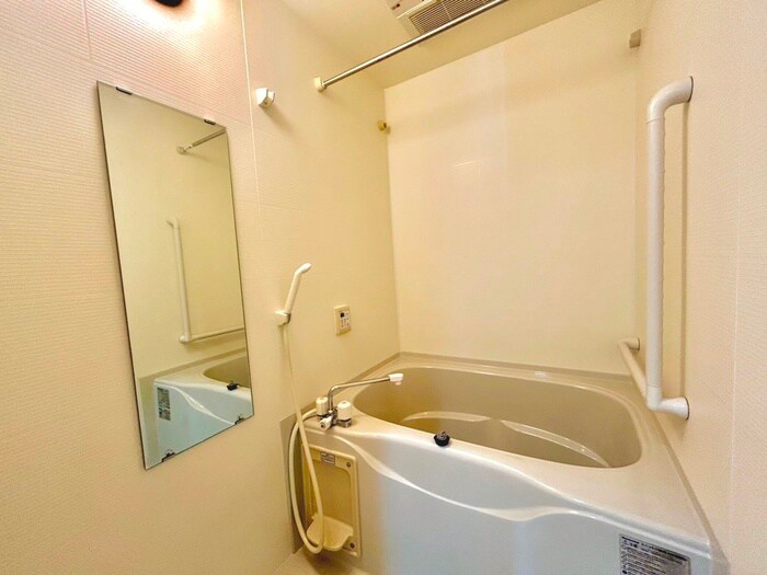 物件内観写真8　(バス／シャワールーム等)