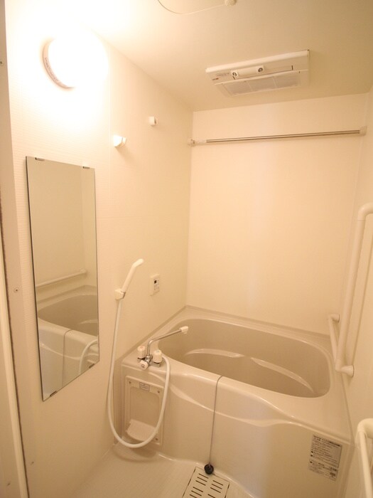 物件内観写真12　(バス／シャワールーム等)