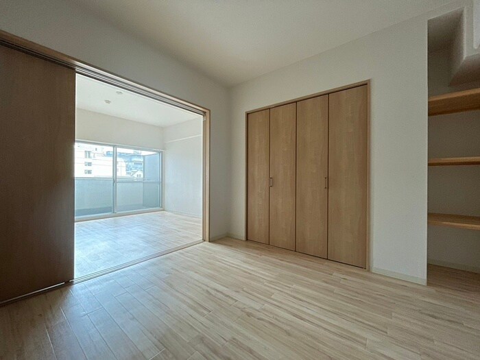 物件内観写真5　(居室)