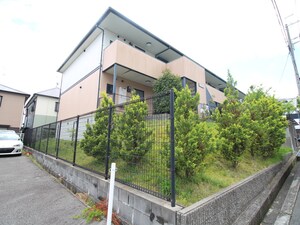 メイプルヒルズ外観写真