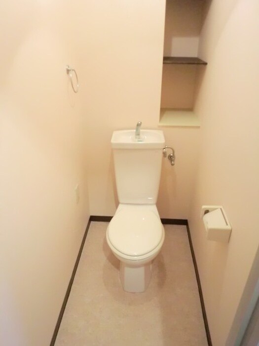 物件内観写真11　(トイレ)