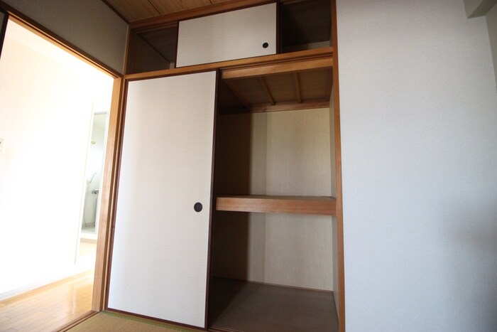 物件内観写真18　(収納)