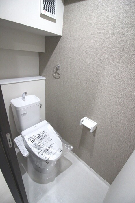 物件内観写真8　(トイレ)