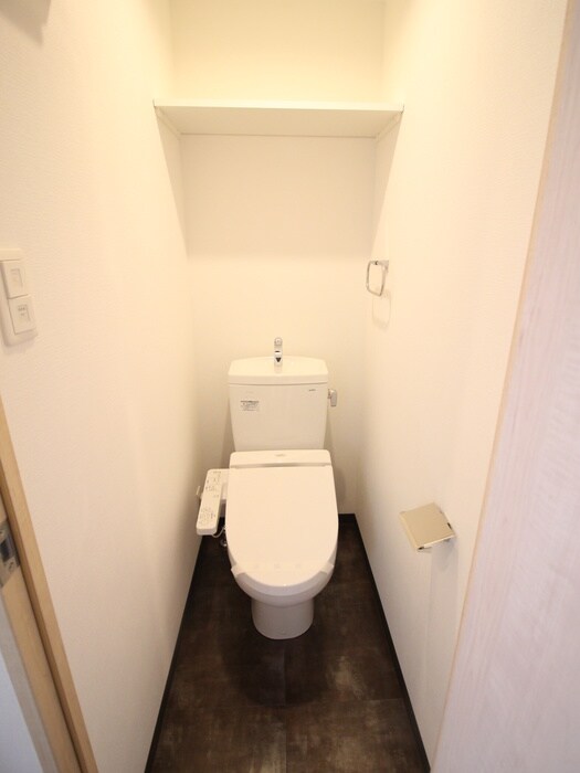 物件内観写真11　(トイレ)