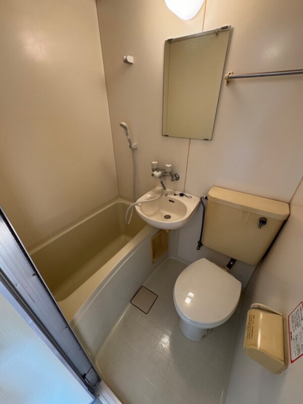 バス／シャワールーム等