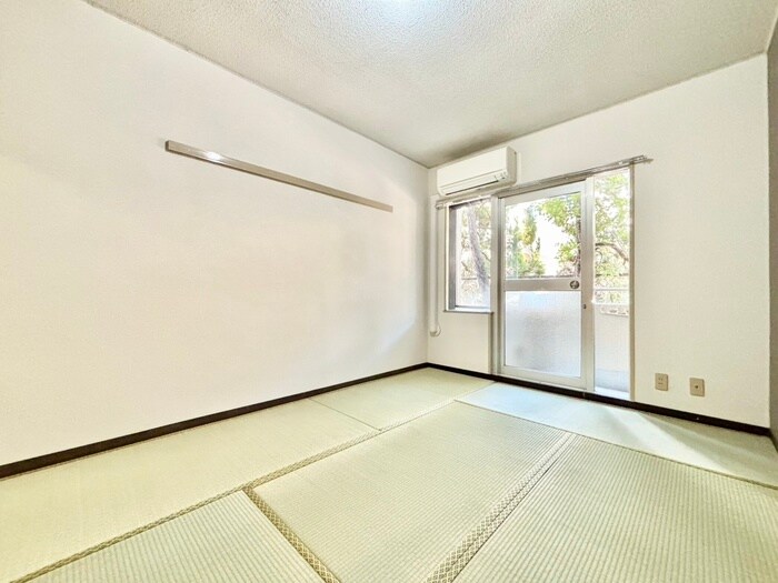 物件内観写真5　(居室)