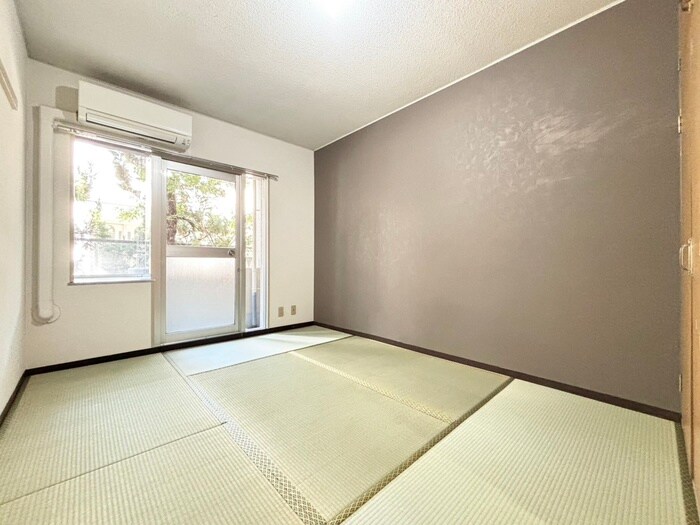 物件内観写真6　(居室)