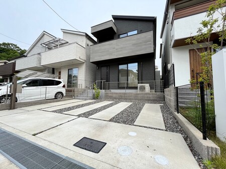 池田市神田４丁目戸建外観写真