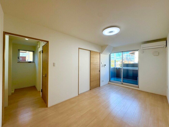 物件内観写真7　(居室)