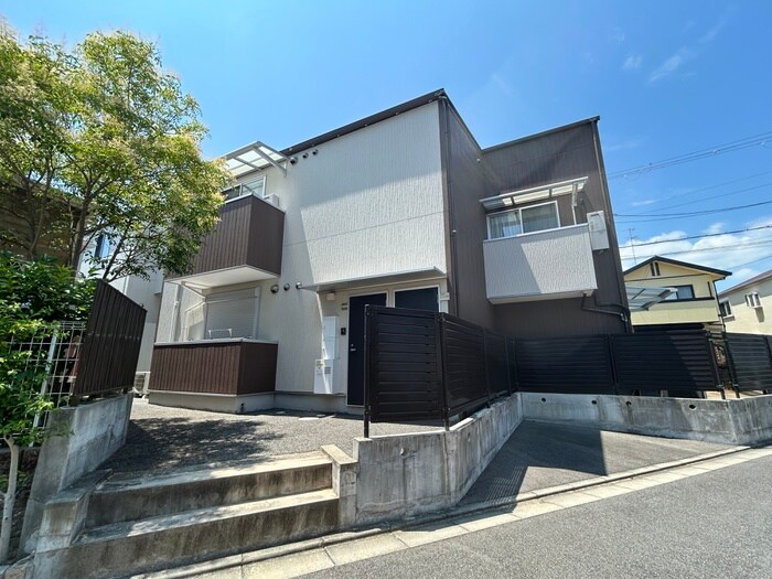 物件外観写真5　(外観写真)