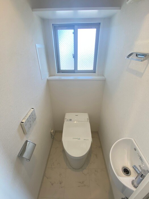 物件内観写真12　(トイレ)