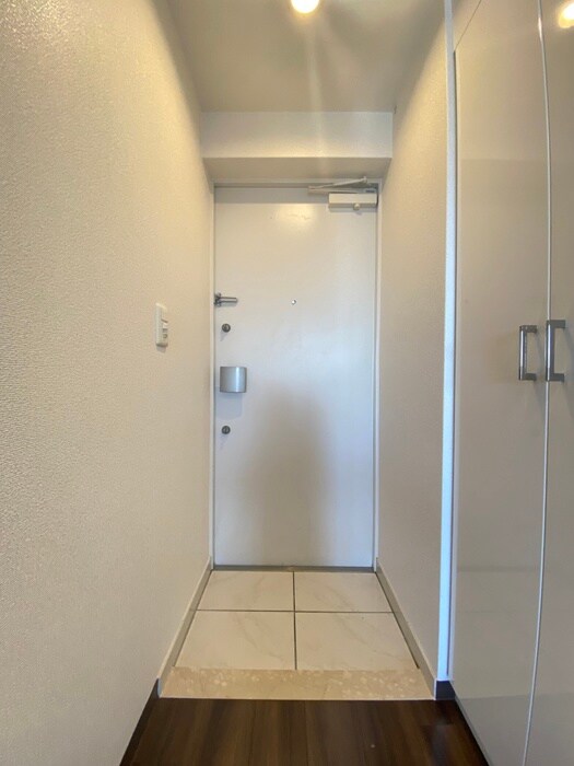物件内観写真15　(玄関)