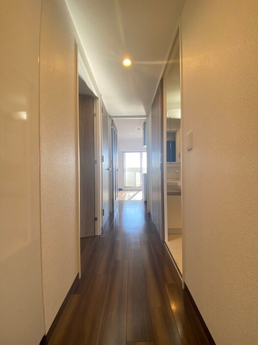 物件内観写真20　(廊下)