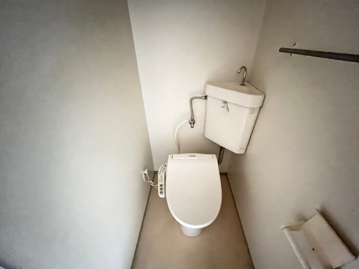 物件内観写真12　(トイレ)