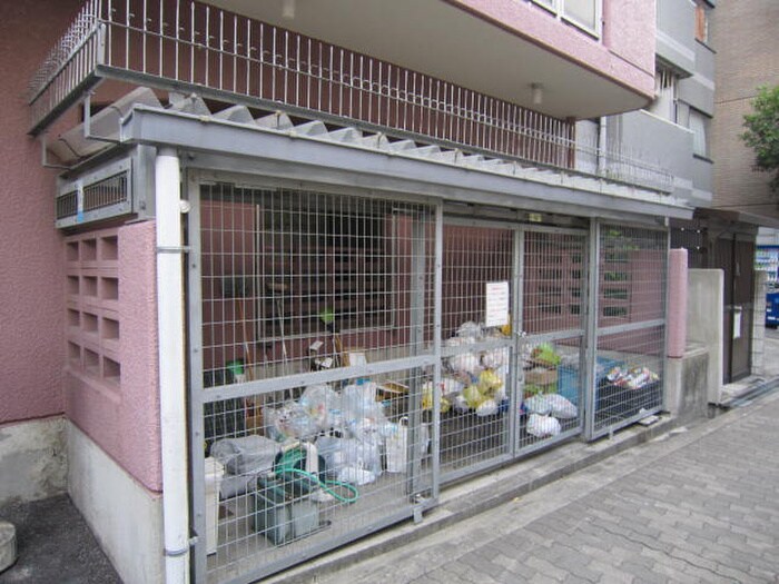 物件外観写真6　(建物設備)