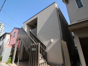 シャルール外観写真