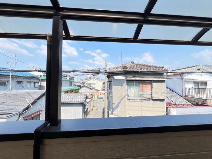 物件内観写真16　(室内からの展望)