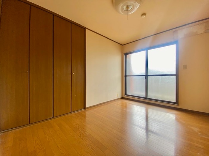 物件内観写真18　(居室)