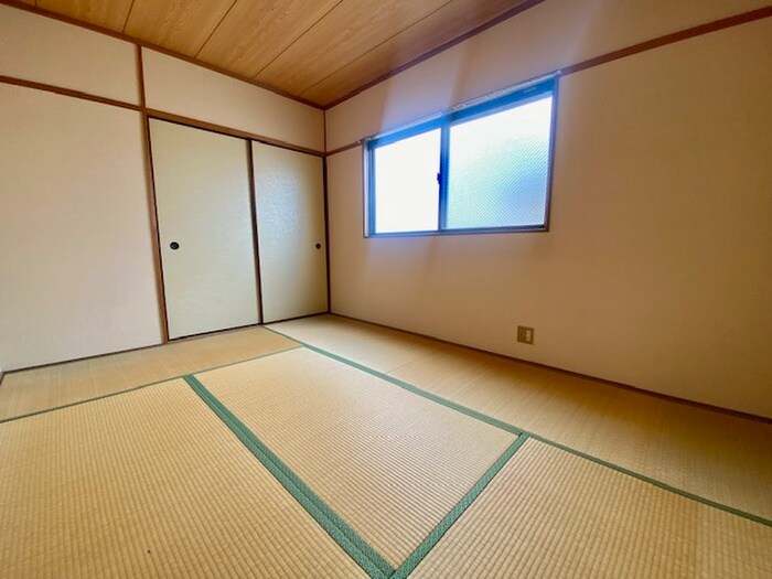 物件内観写真19　(居室)