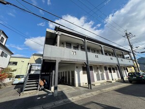 オ－ドヴィ野洲外観写真