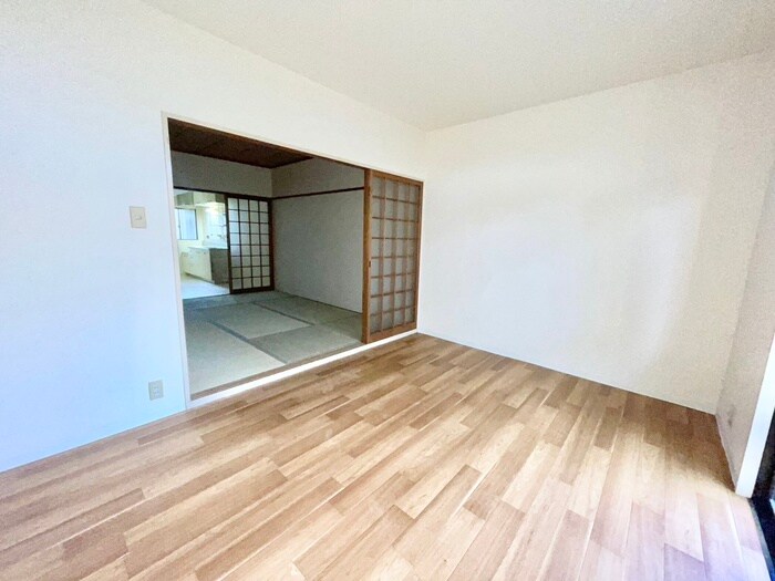 オ－ドヴィ野洲の居室