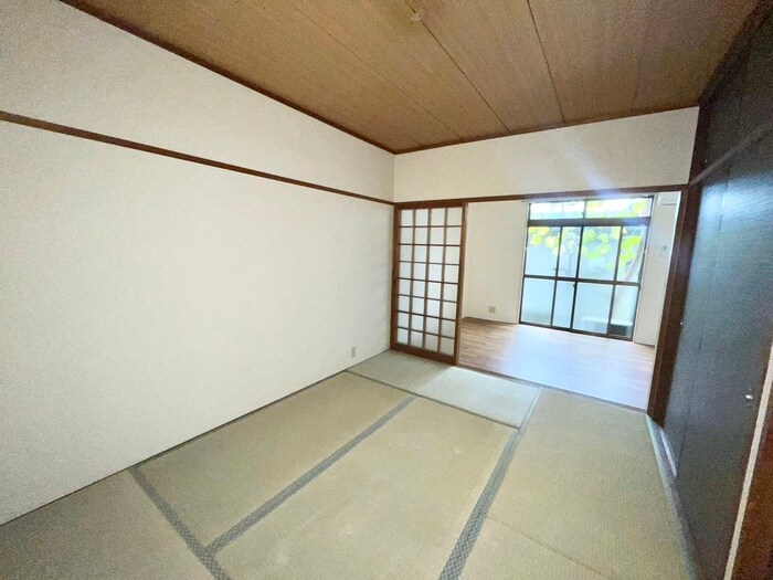 オ－ドヴィ野洲の居室