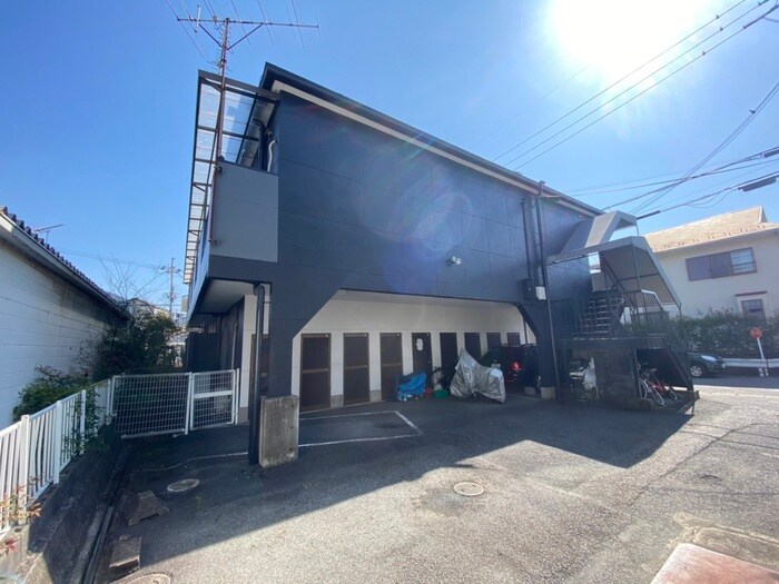 オ－ドヴィ野洲の外観写真