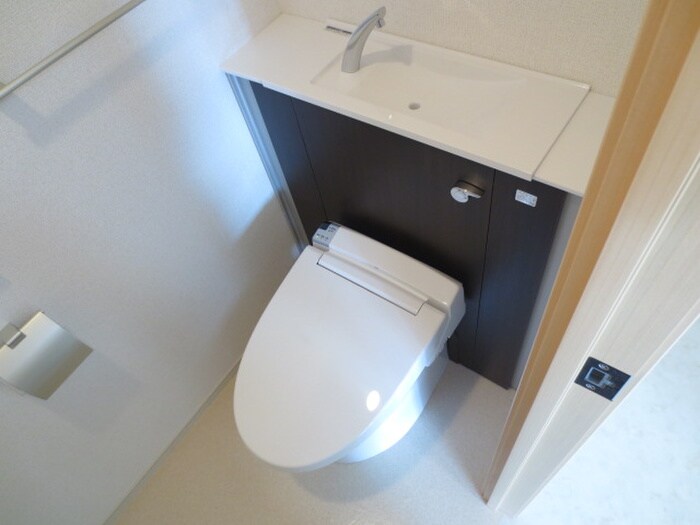 物件内観写真11　(トイレ)