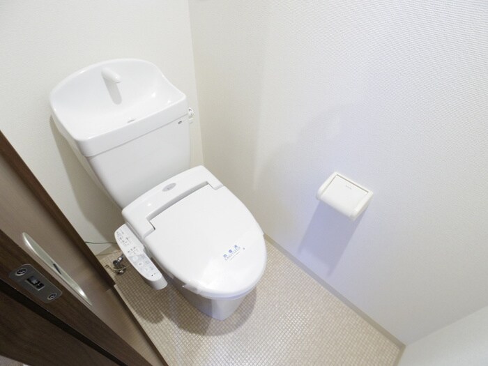 物件内観写真13　(トイレ)