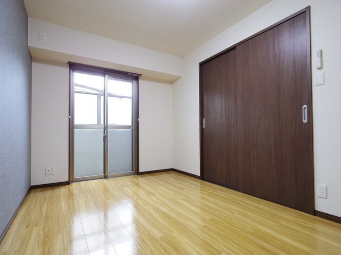 物件内観写真15　(居室)