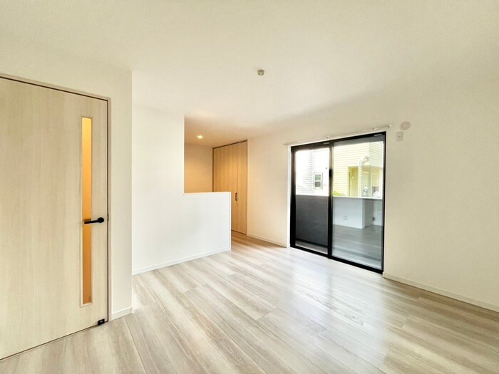 物件内観写真8　(居室)