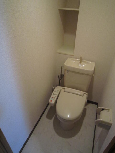 物件内観写真11　(トイレ)