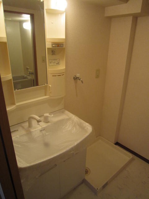 物件内観写真13　(洗面)