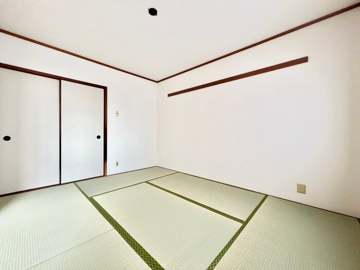 守山駅前東住宅Ⅰ-203号の居室