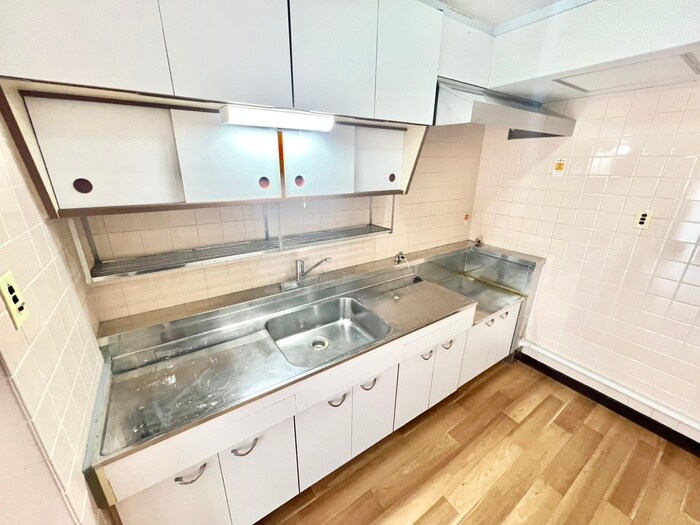 守山駅前東住宅Ⅰ-203号のキッチン