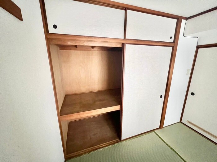 守山駅前東住宅Ⅰ-203号の収納