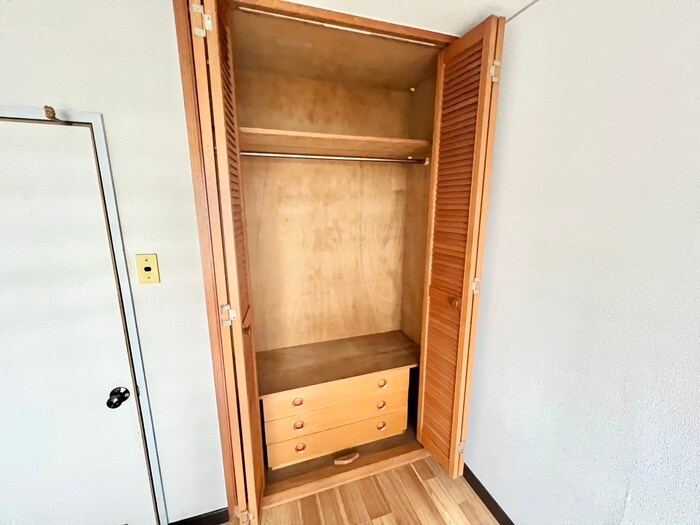 守山駅前東住宅Ⅰ-203号の収納
