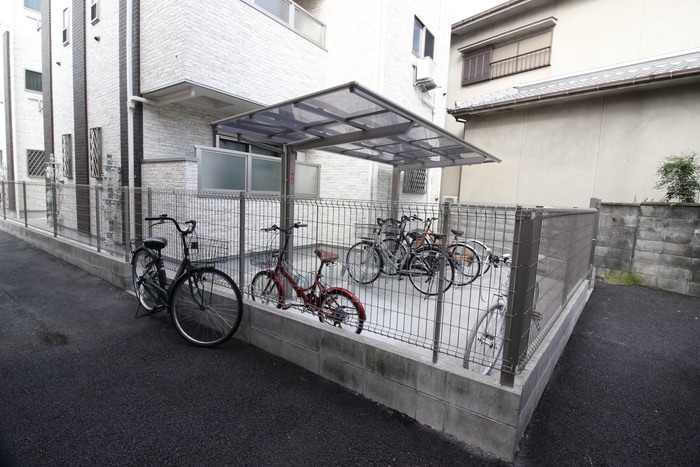 物件外観写真5　(駐輪場)