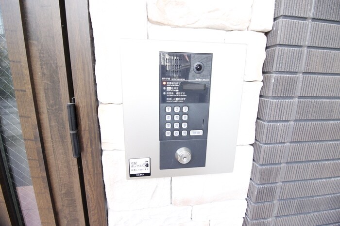 物件外観写真6　(建物設備)