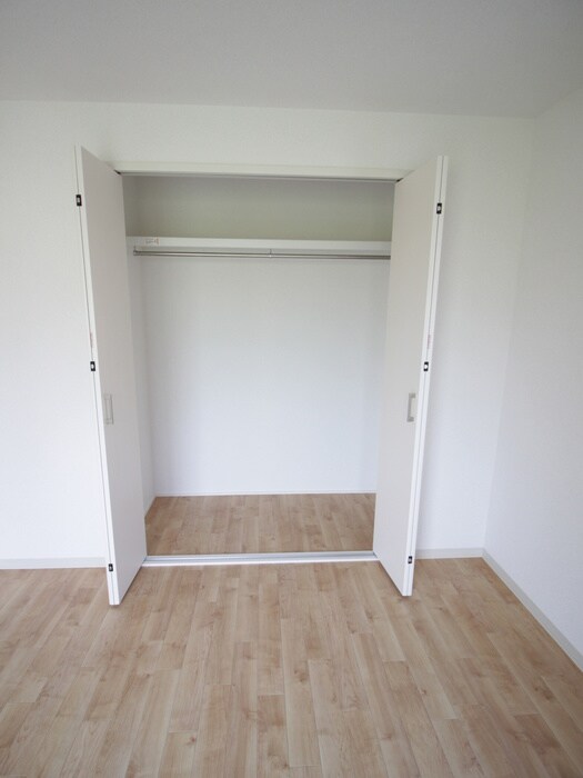 物件内観写真10　(収納)