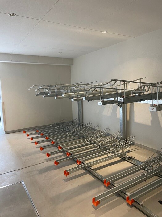 物件外観写真5　(駐輪場)