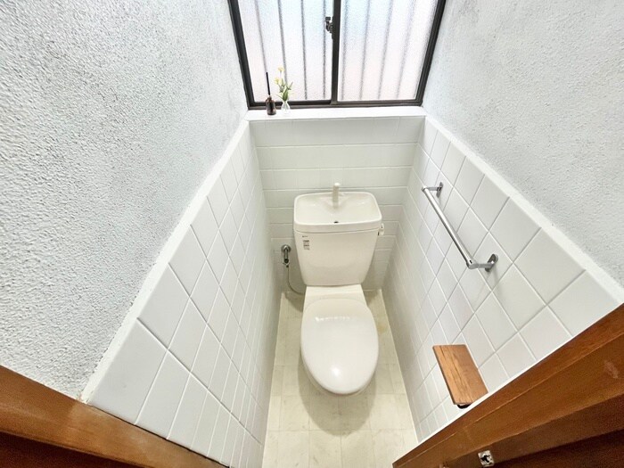 物件内観写真13　(トイレ)