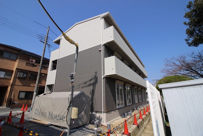 物件外観写真5　(駐輪場)