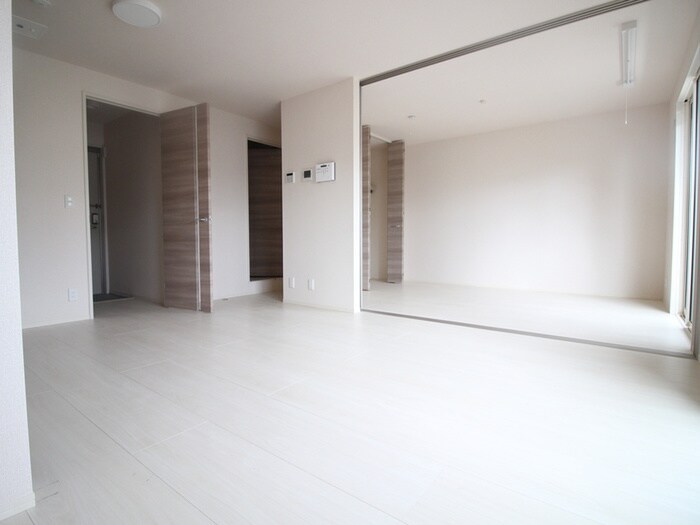 物件内観写真10　(居室)