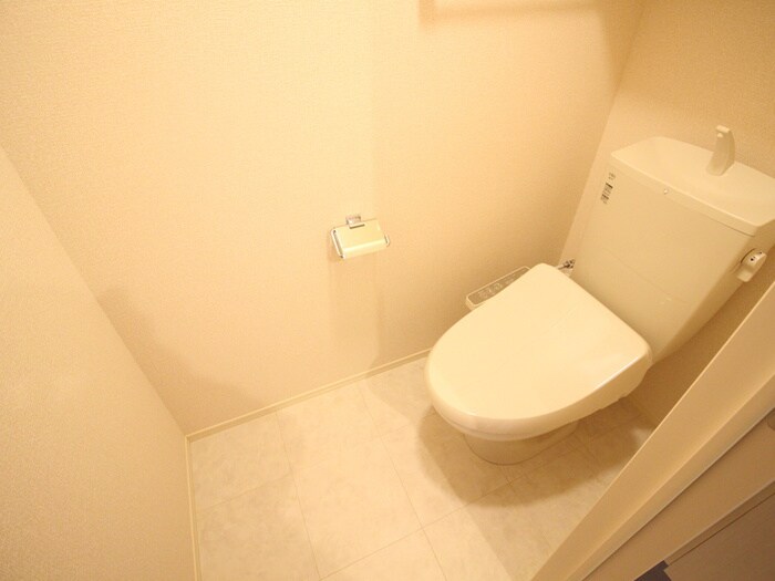 物件内観写真13　(トイレ)