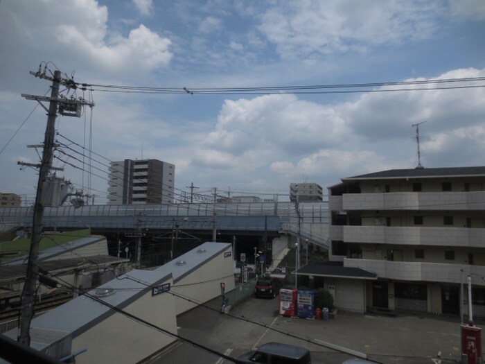 物件内観写真14　(室内からの展望)