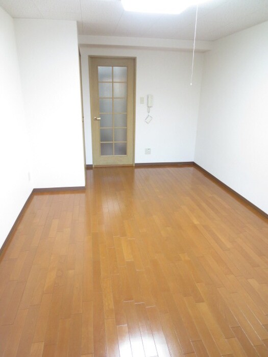 物件内観写真6　(居室)