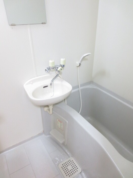 物件内観写真9　(バス／シャワールーム等)