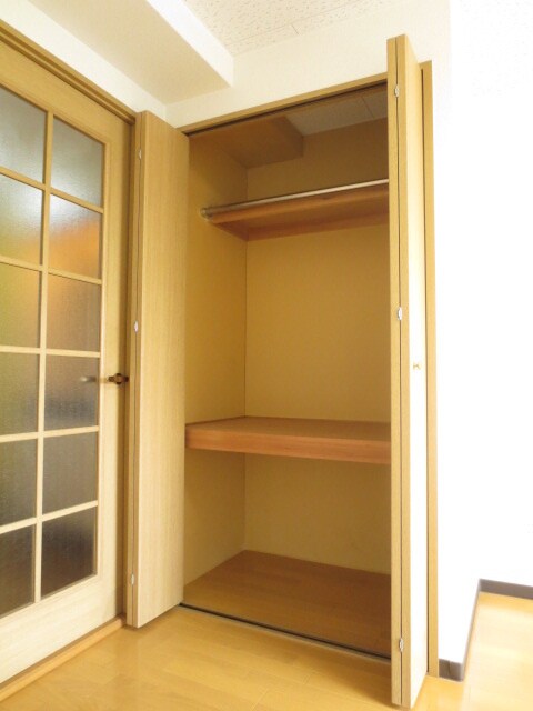 物件内観写真9　(収納)
