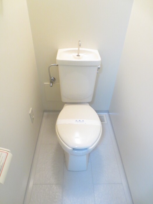 物件内観写真11　(トイレ)